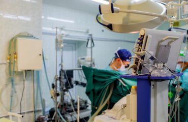 surgery doctor surgery interventions with surgery tools surgeon operation open heart 73110 834 surgery doctor surgery interventions with surgery tools surgeon operation open heart 73110 834