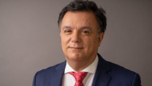 APIC Joao Brum Silveira scaled